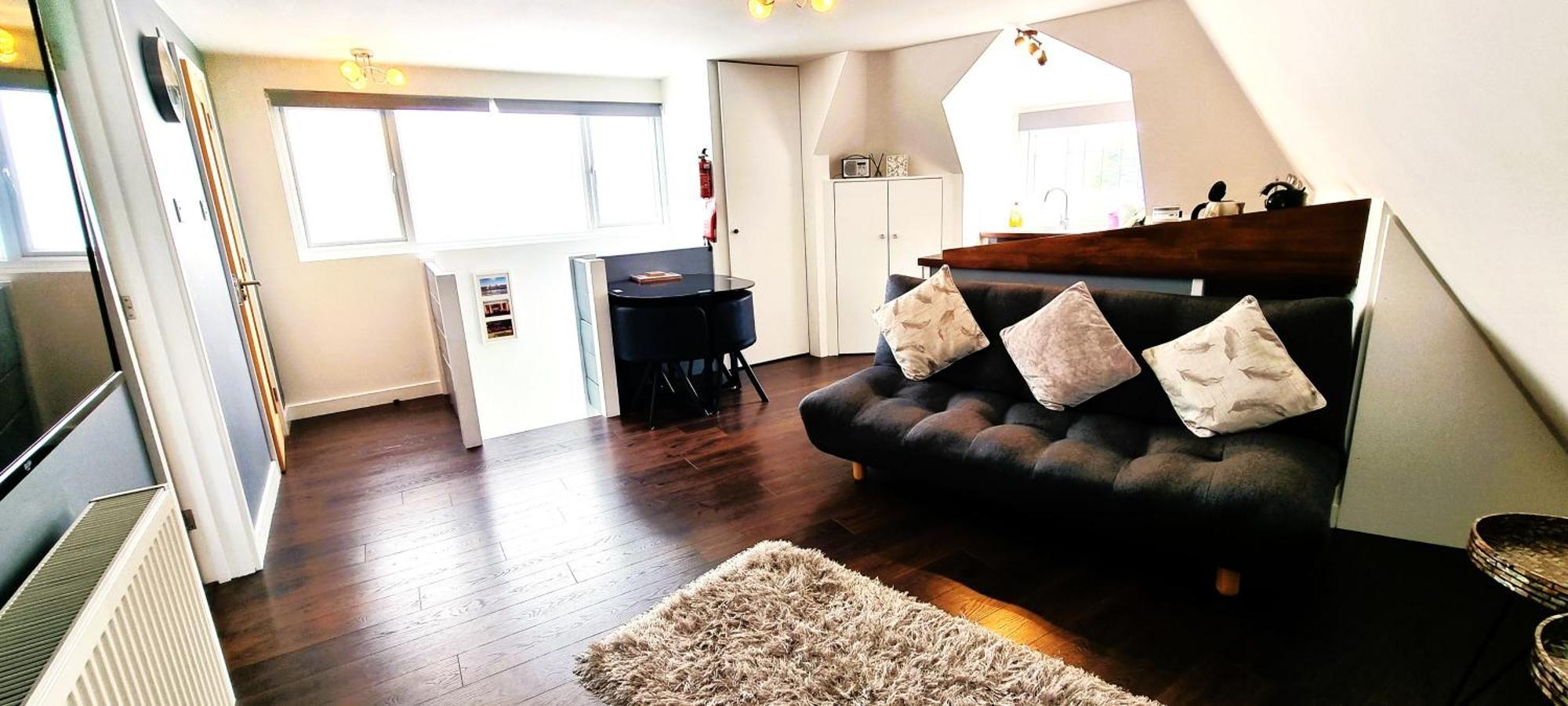 Beautiful Detached 1 Bedroom Apartment Eltham Exterior photo